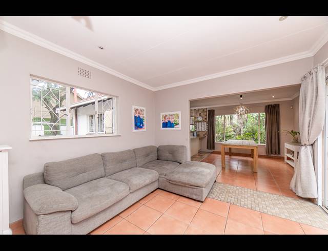 4 BEDROOM HOUSE FOR SALE IN WENDYWOOD